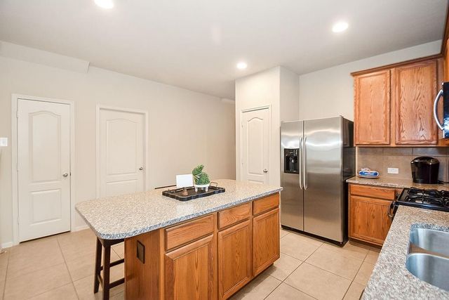 5201 Pale Sage Lane, Rosharon, TX 77583