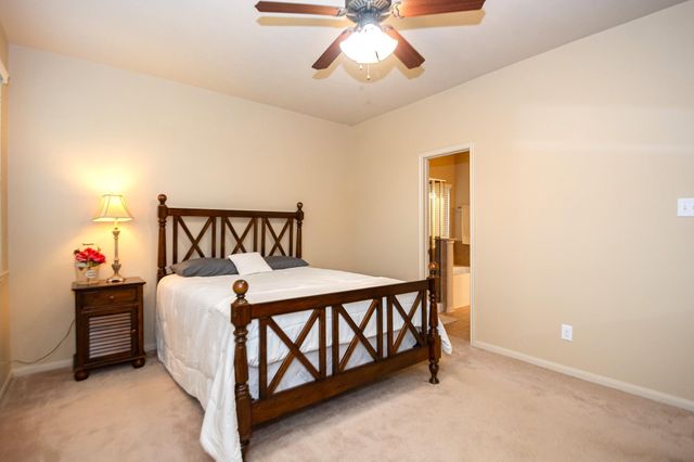 5201 Pale Sage Lane, Rosharon, TX 77583