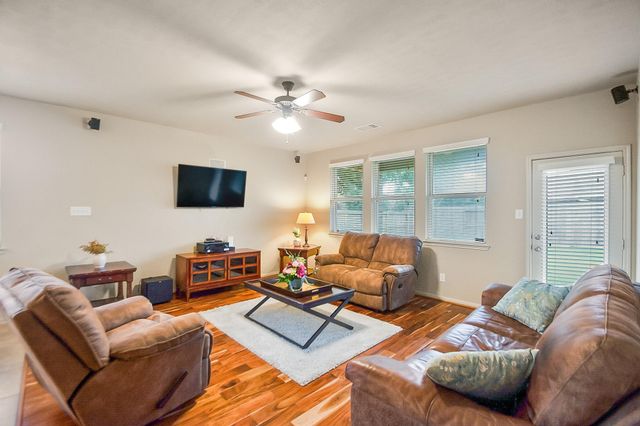 5201 Pale Sage Lane, Rosharon, TX 77583