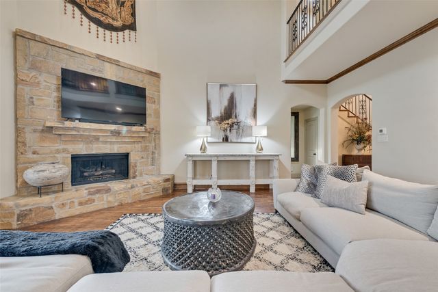 108 Berkshire Lane, Heath, TX 75032