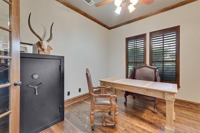 108 Berkshire Lane, Heath, TX 75032