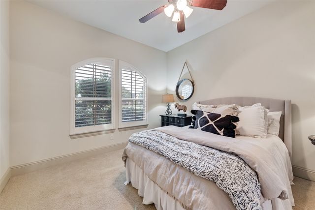 108 Berkshire Lane, Heath, TX 75032
