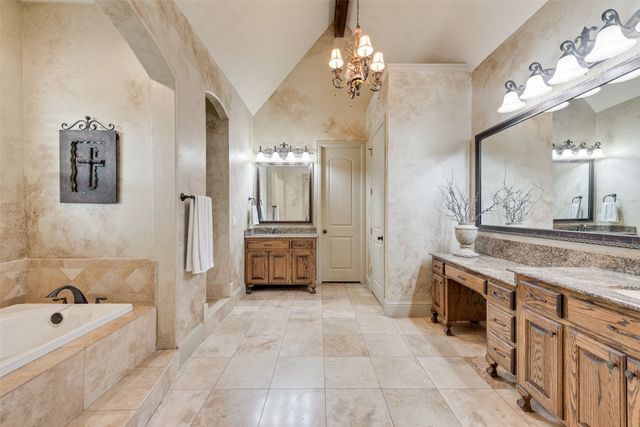 108 Berkshire Lane, Heath, TX 75032