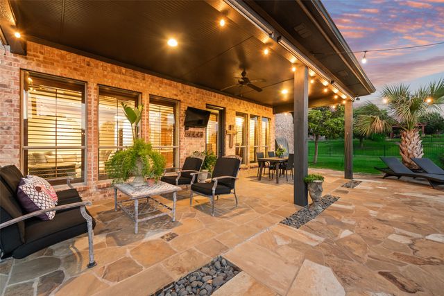 108 Berkshire Lane, Heath, TX 75032