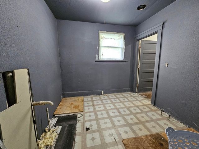 157 Calhoun Street, Battle Creek City, MI 49017