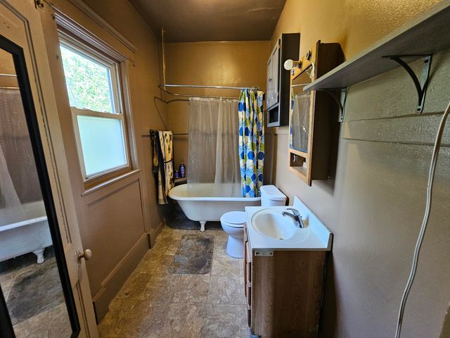 157 Calhoun Street, Battle Creek City, MI 49017