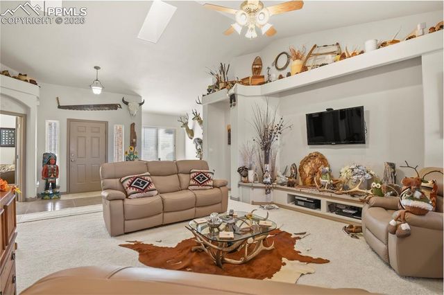 1009 Slate Way, Monument, CO 80132