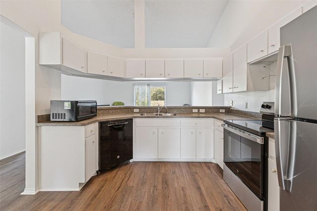 4022 OAK PRESERVE DRIVE, Winter Haven, FL 33880