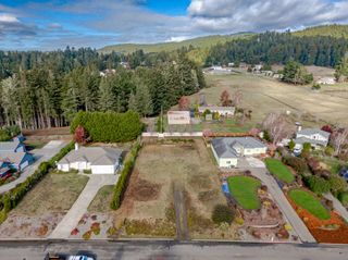 1195 Elizabeth Barcus Way, Fortuna, CA 95540