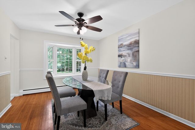 1043 CAROLYN DR, West Chester, PA 19382