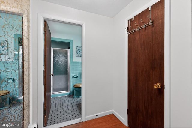 1043 CAROLYN DR, West Chester, PA 19382