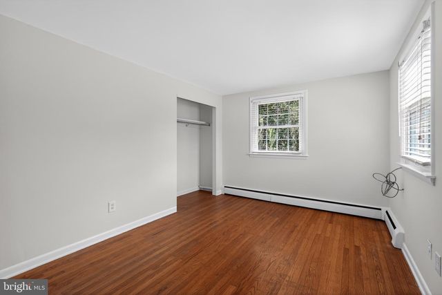 1043 CAROLYN DR, West Chester, PA 19382