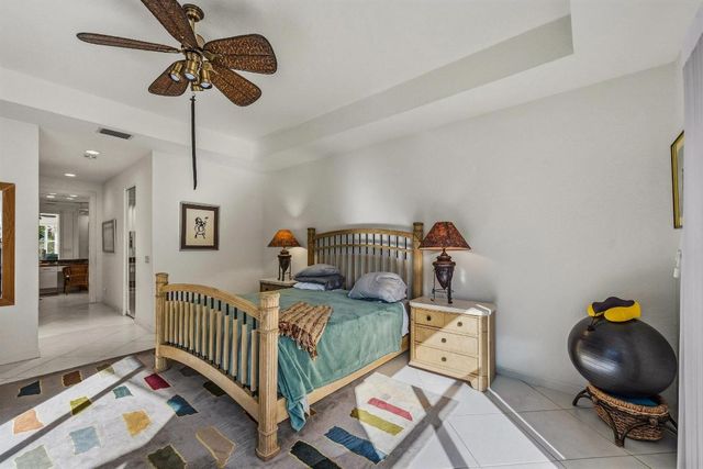 3828 Newhaven Lake Drive, Lake Worth, FL 33449