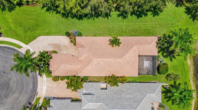 3828 Newhaven Lake Drive, Lake Worth, FL 33449