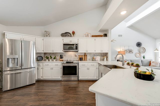 1555 Desert Gold, Boerne, TX 78006