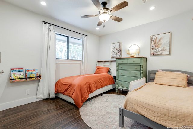 1555 Desert Gold, Boerne, TX 78006