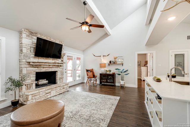 1555 Desert Gold, Boerne, TX 78006