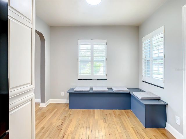 5400 3RD AVENUE N, St Petersburg, FL 33710