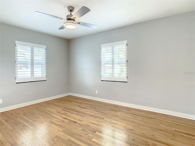 5400 3RD AVENUE N, St Petersburg, FL 33710