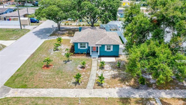 5400 3RD AVENUE N, St Petersburg, FL 33710