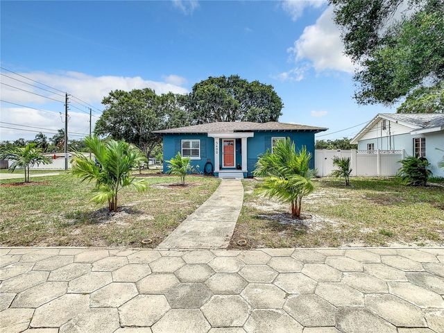 5400 3RD AVENUE N, St Petersburg, FL 33710