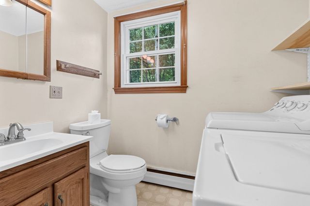 5 Robert Sproul Rd, Medfield, MA 02052