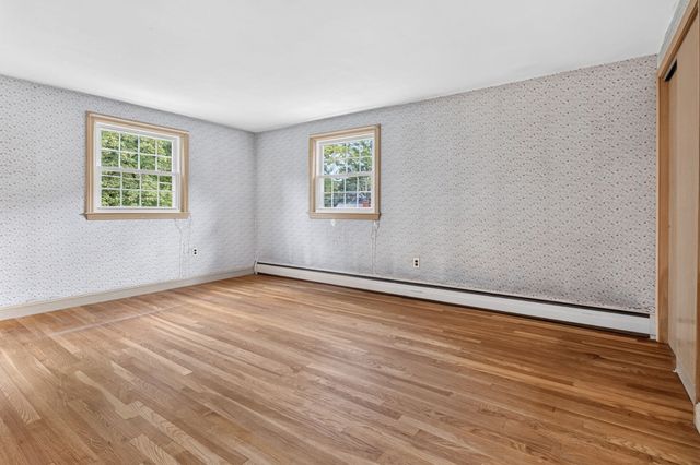 5 Robert Sproul Rd, Medfield, MA 02052