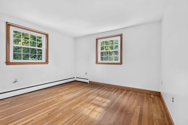 5 Robert Sproul Rd, Medfield, MA 02052