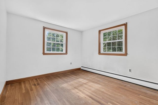 5 Robert Sproul Rd, Medfield, MA 02052