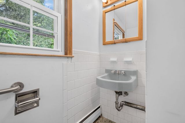 5 Robert Sproul Rd, Medfield, MA 02052