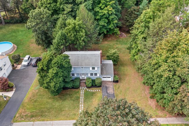 5 Robert Sproul Rd, Medfield, MA 02052