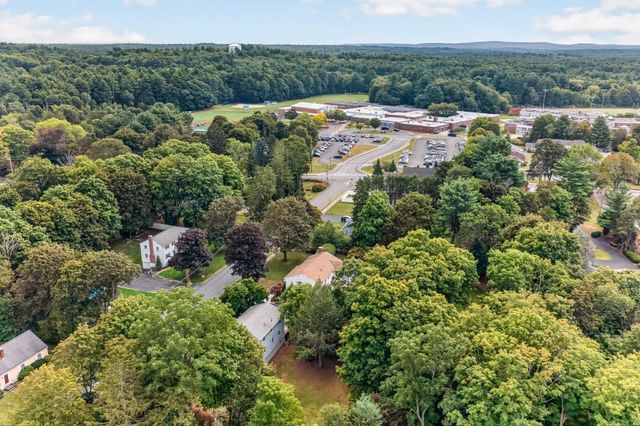 5 Robert Sproul Rd, Medfield, MA 02052