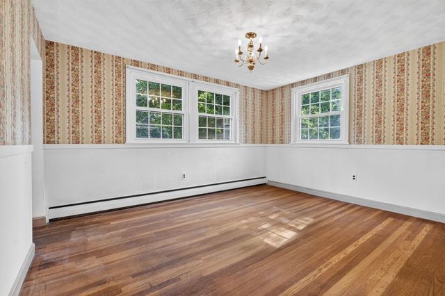 5 Robert Sproul Rd, Medfield, MA 02052