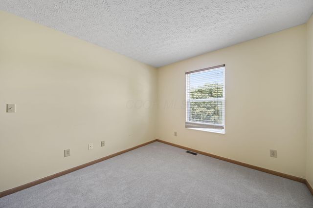 662 Mustang Canyon Drive, Galloway, OH 43119