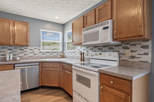 662 Mustang Canyon Drive, Galloway, OH 43119