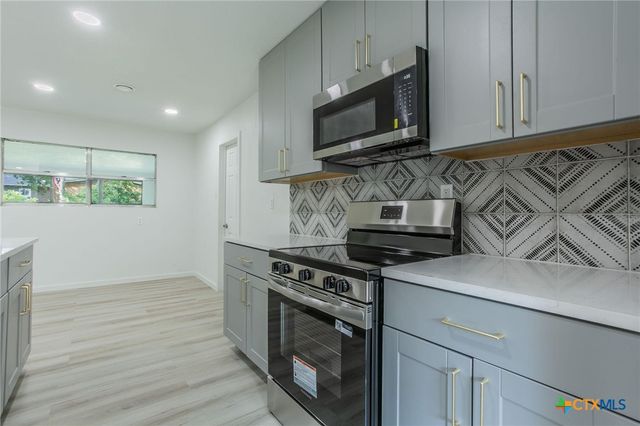106 E Mark Road, Harker Heights, TX 76548