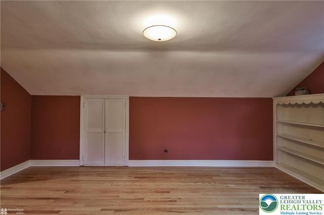 1104 Raymond Avenue, Bethlehem City, PA 18018