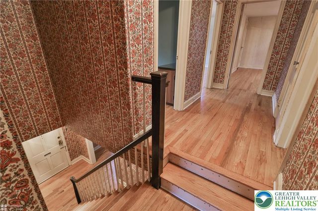 1104 Raymond Avenue, Bethlehem City, PA 18018