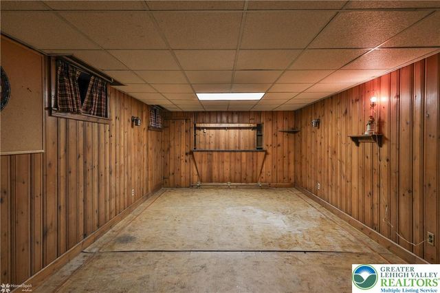 1104 Raymond Avenue, Bethlehem City, PA 18018