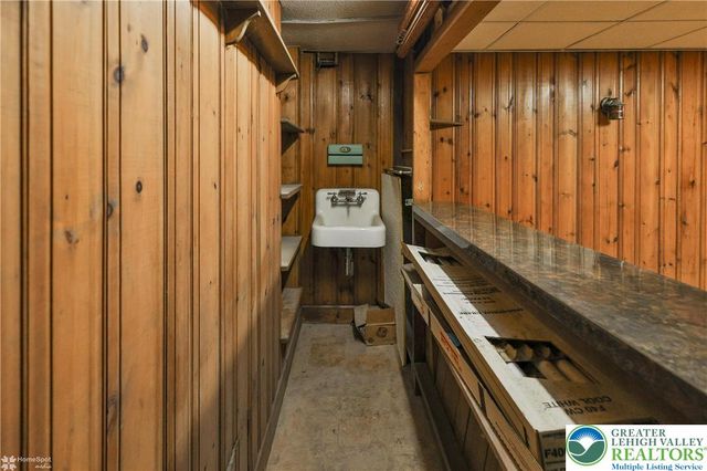 1104 Raymond Avenue, Bethlehem City, PA 18018