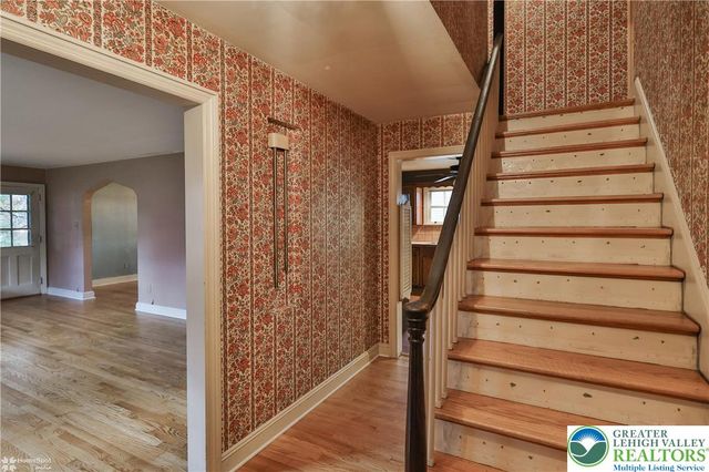 1104 Raymond Avenue, Bethlehem City, PA 18018