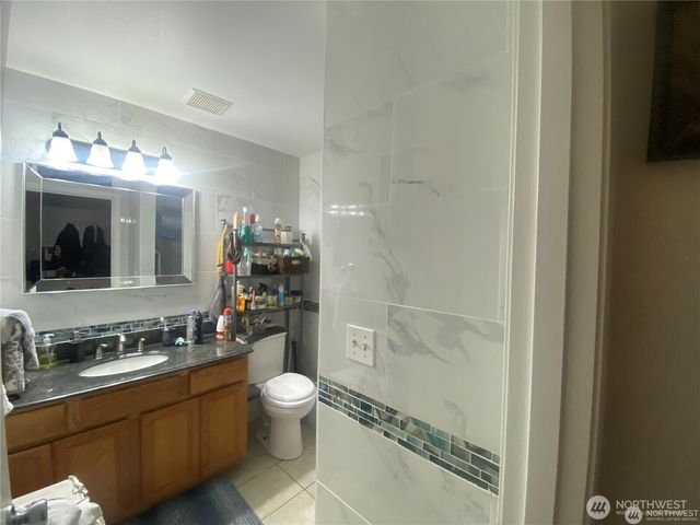 10453 1st Avenue SW, Seattle, WA 98146