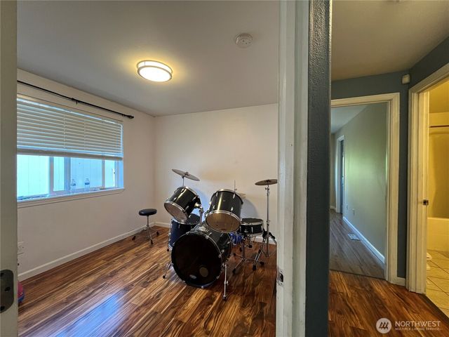 10453 1st Avenue SW, Seattle, WA 98146