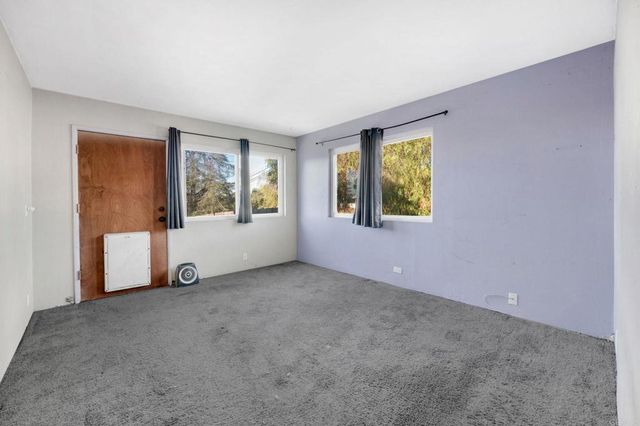 8273 Melrose Lane, El Cajon, CA 92021