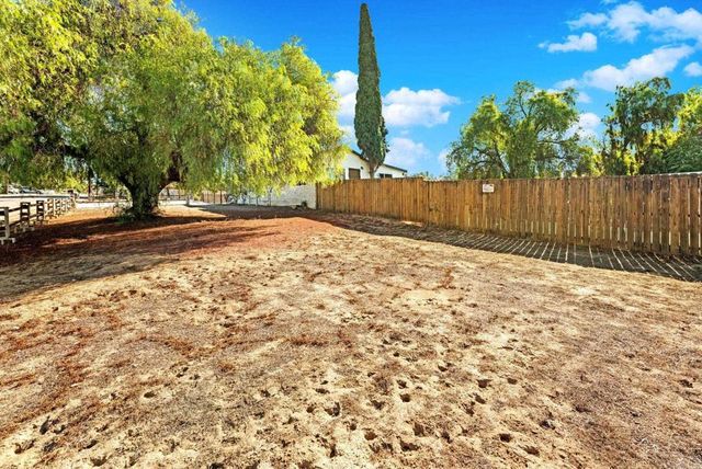 8273 Melrose Lane, El Cajon, CA 92021