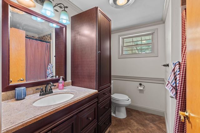 517 Oak Grove Road, Benton, TN 37307