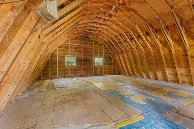 517 Oak Grove Road, Benton, TN 37307