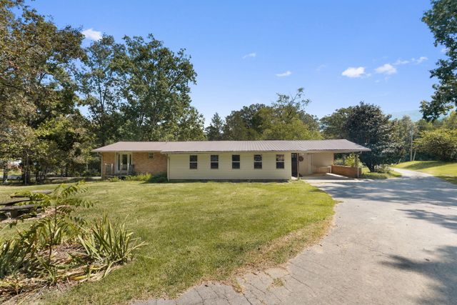 517 Oak Grove Road, Benton, TN 37307