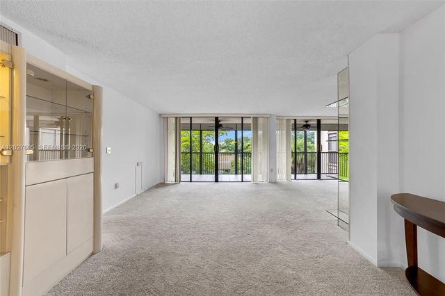 2814 N 46th Avenue H475, Hollywood, FL 33021