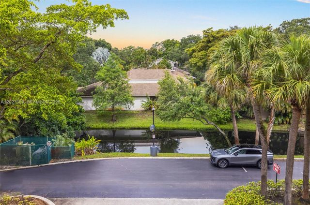 2814 N 46th Avenue H475, Hollywood, FL 33021